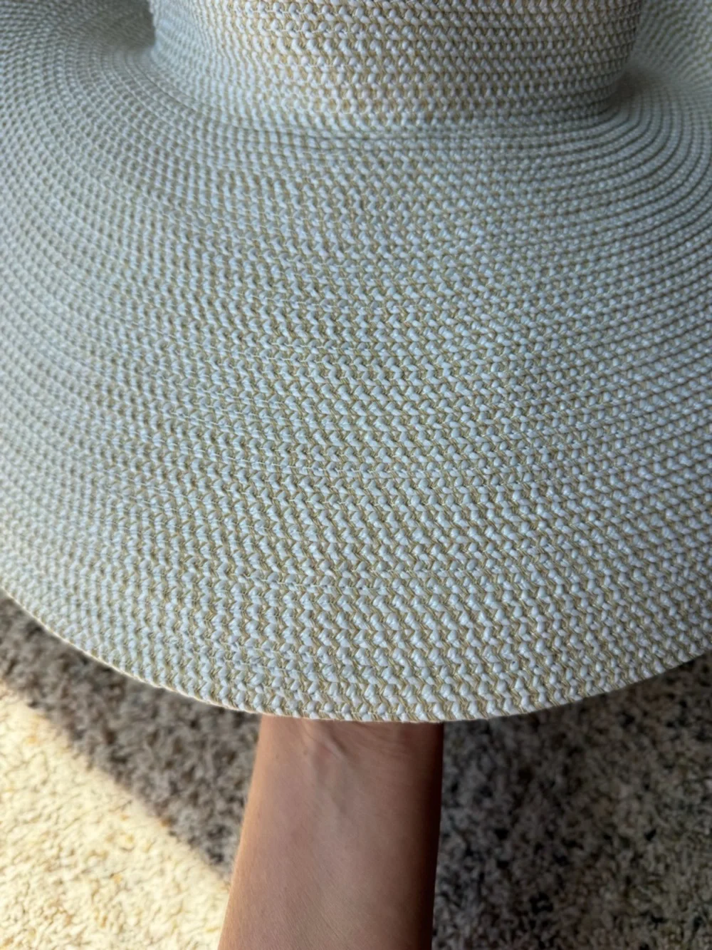 Eric Javits large, wide brim hat. Color white mix. 6.5” brim - Picture 8 of 10